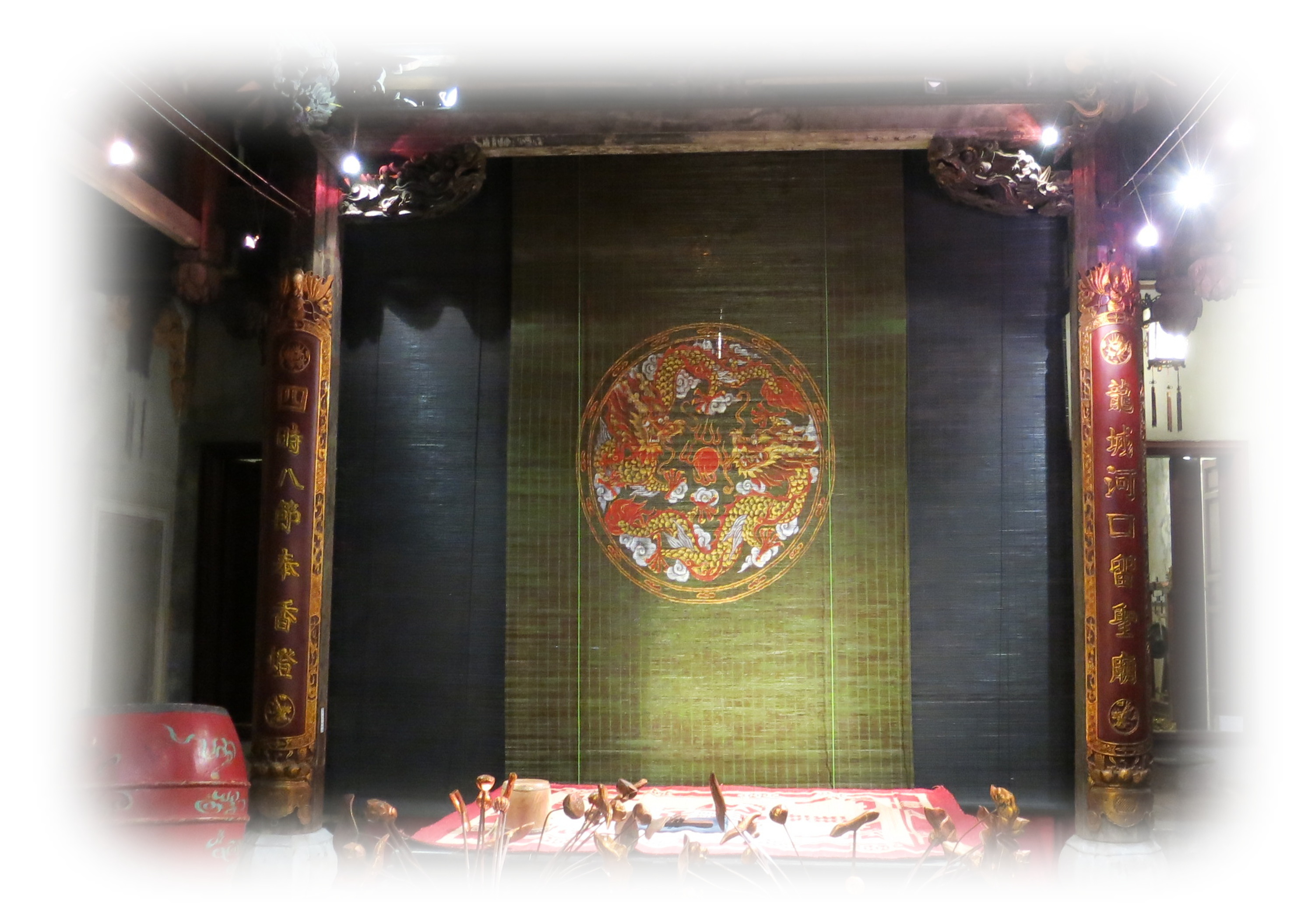 Thang Long Ca tru theater, 28 Hang Buom street in Hanoi